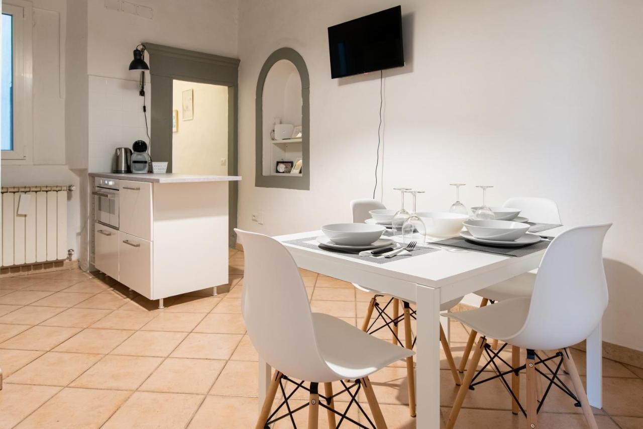 2 Next To A Market And Piazza Santa Croce - Homeunity * Florenz