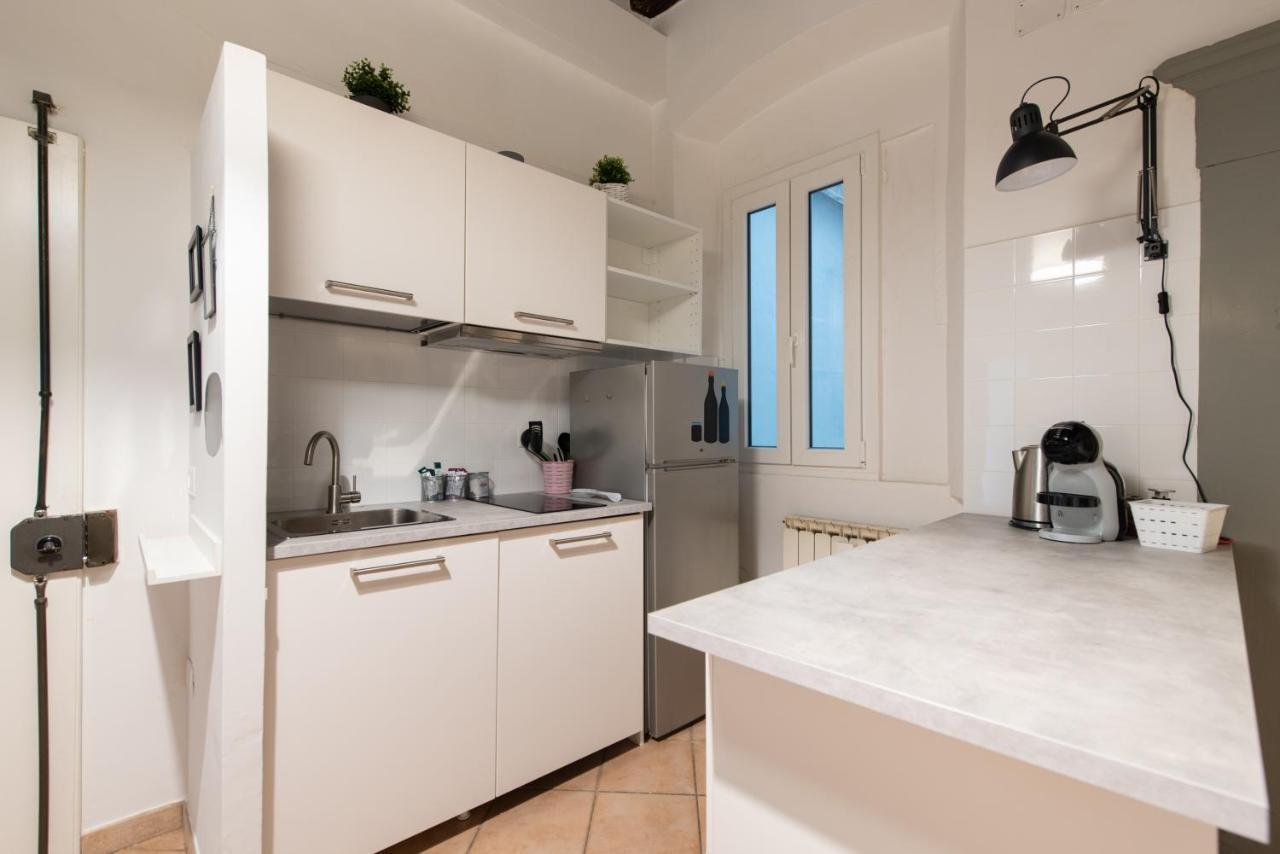 Apartment 2 Next To A Market And Piazza Santa Croce - Homeunity Florenz